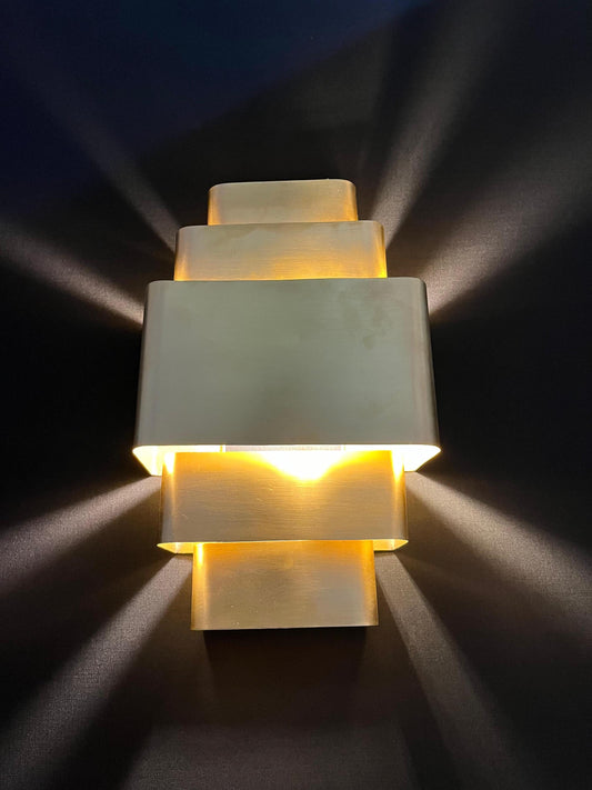 Tiered Brass Wall Sconce: Modern Art Deco LED Light