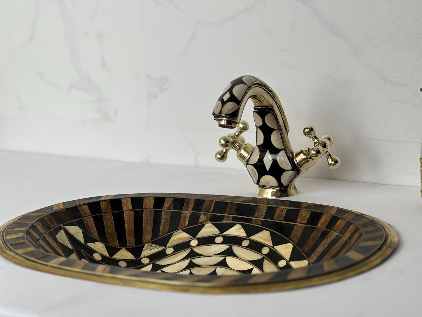 Handmade Resin Bathroom Sink with Brass Faucet: Moroccan Inlay Oval Vanity